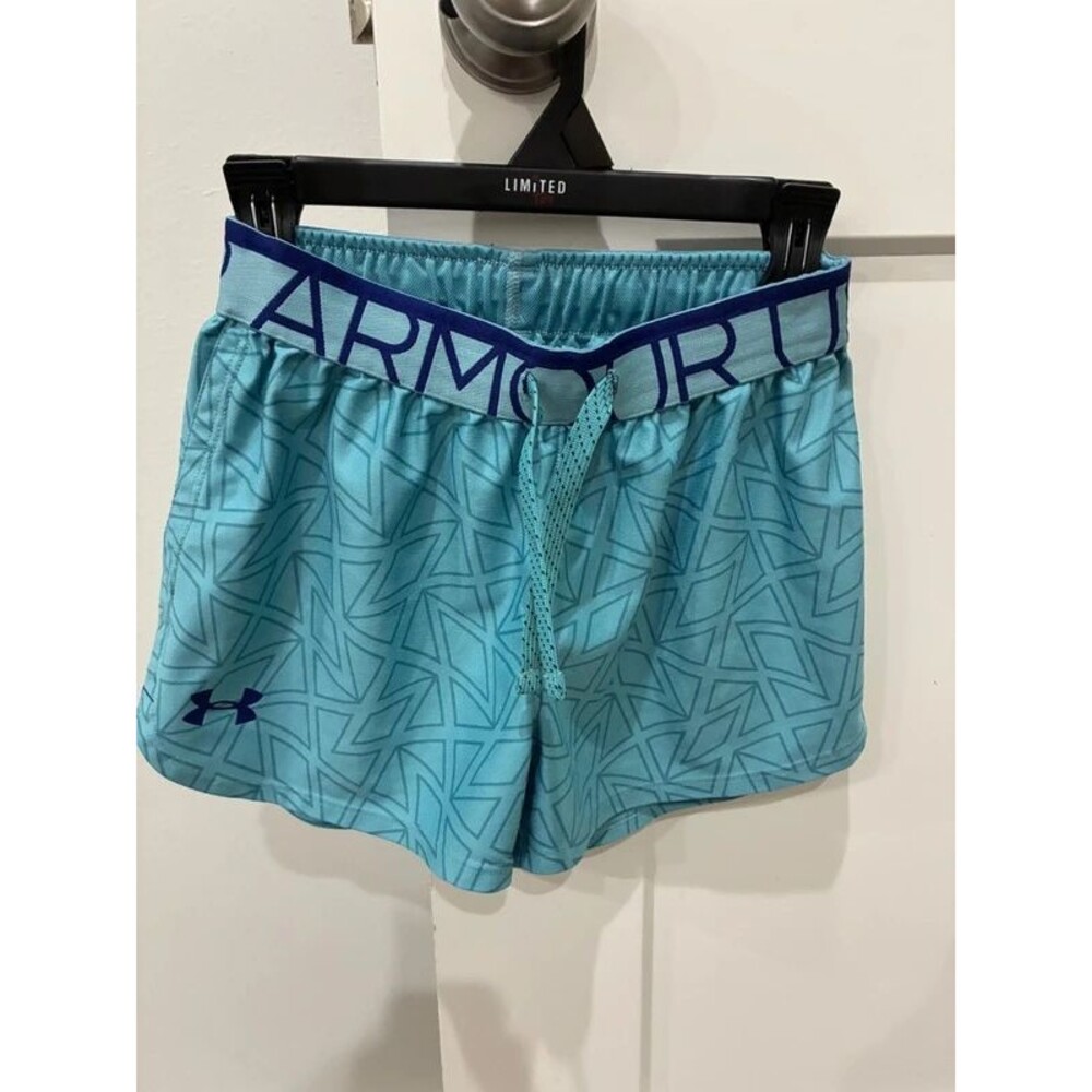 Youth Small Under Armour Shorts
